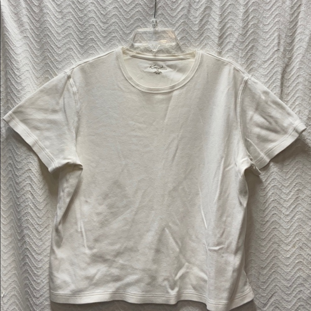 Kim Rogers white size XL top